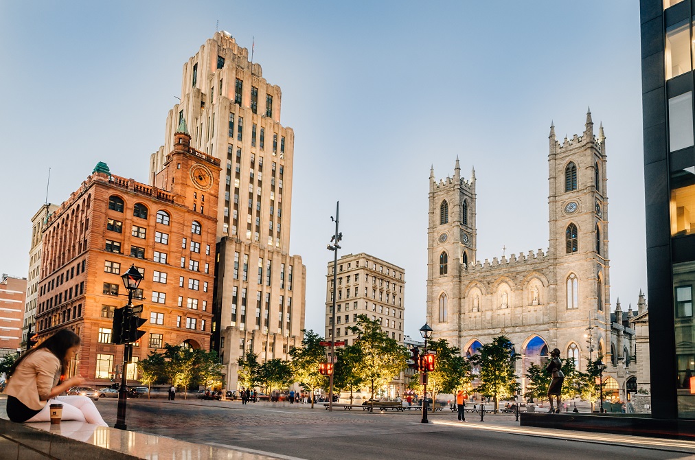 Overview of the city - Notre-Dame Basilica of Montréal